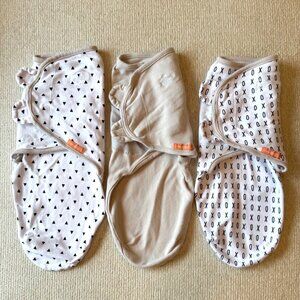 SwaddleMe Baby Velcro Swaddles 3 Black and White Size Small Newborn 0-3 Month